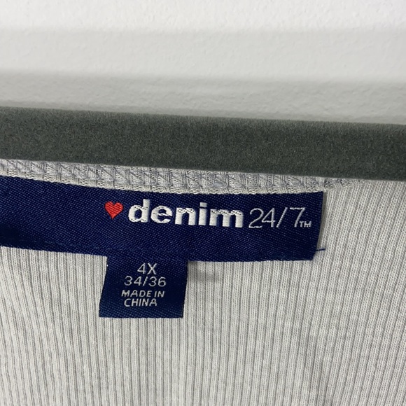 WOW ✨ WOMENS PLUS 4X GLITTER SEQUINS SILVER TANK TOP GLITZ CONCERT SWIFTIE EUC - Picture 5 of 12